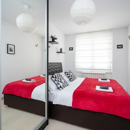 Bright 1Bdr Apartment In The City Center SJJ Eksteriør billede